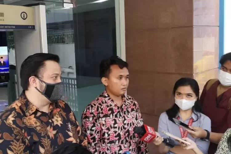  Idham Holik: Usulan Percepatan Pilkada 2024: Antara Harapan dan Realita (Net / HukamaNews.com)