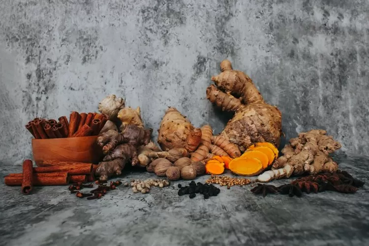 keajaiban rempah untuk kesehatan otak Anda. (Freepik / HukamaNews.com)