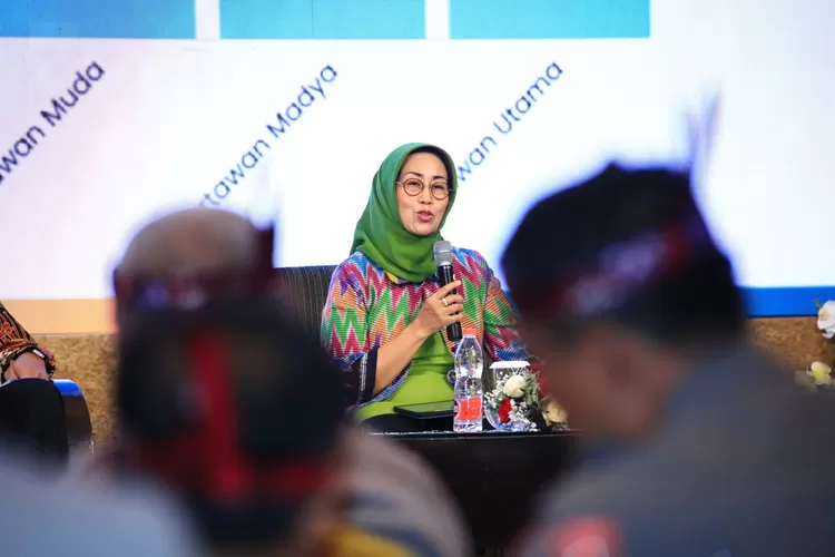 Dewan Pers hadapi 813 kasus pelangaran media digital di 2023, menyoroti tantangan era baru. (Tribata News / HukamaNews.com)