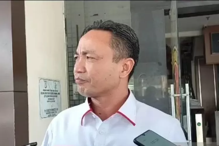 Polda Jabar intensif mengejar tiga buron kasus pembunuhan Vina. Komitmen kuat untuk keadilan dan keamanan masyarakat. (Dok. Polri / HukamaNews.com)