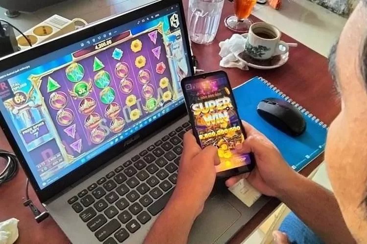 Ilustrasi: Transaksi Judi Online di Indonesia Sentuh Rp427 Triliun, Tantangan dan Upaya Kominfo (RRI - Tribata News / HukamaNews.com)