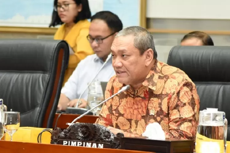 Komisi I DPR RI mendorong revisi UU Penyiaran dengan melibatkan publik untuk memastikan regulasi yang adil dan relevan dengan perkembangan digital. (DPR RI / HukamaNews.com)