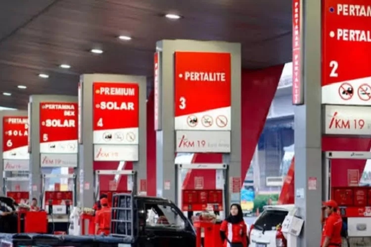 Update harga BBM Mei 2025 di SPBU Pertamina (Tribata News / HukamaNews.com)