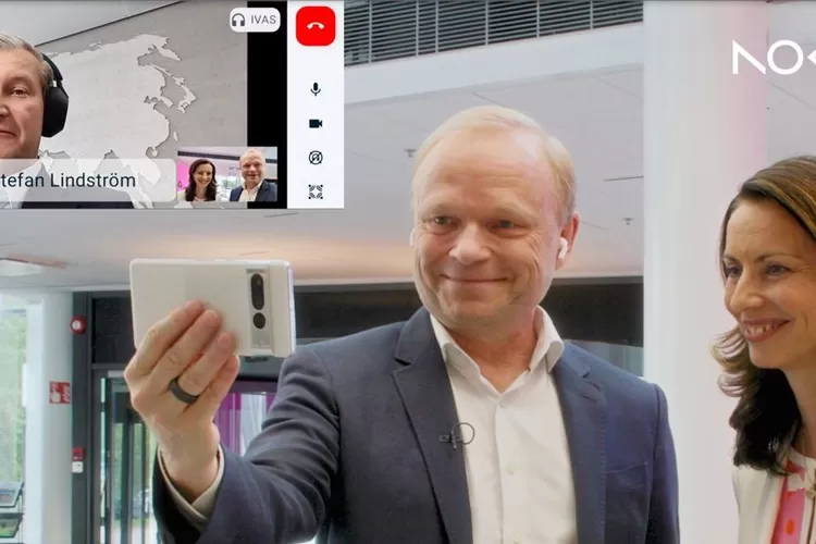 CEO Nokia klaim sukses panggilan telepon imersif pertama dengan suara 3D, membawa pengalaman telekomunikasi ke level baru. (X @nokia / HukamaNews.com)