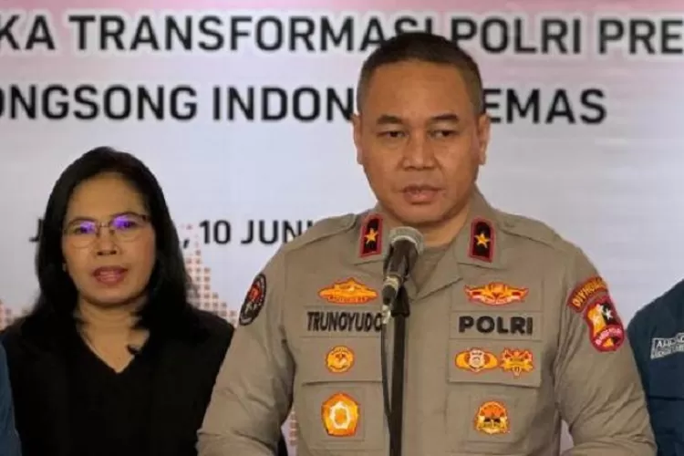 Polri Siap Pecat Oknum Judi Online! Ini Cara Lapornya Lewat WhatsApp, Yuk Berantas Bareng! (Polri / HukamaNews.com)