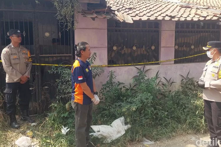 Penemuan Kerangka Ibu dan Anak di Bandung Barat: Polisi Temukan Jejak Pembelian Sianida, Hasil Forensik Masih Dinantikan (Tangkapan layar Youtube / HukamaNews.com  )