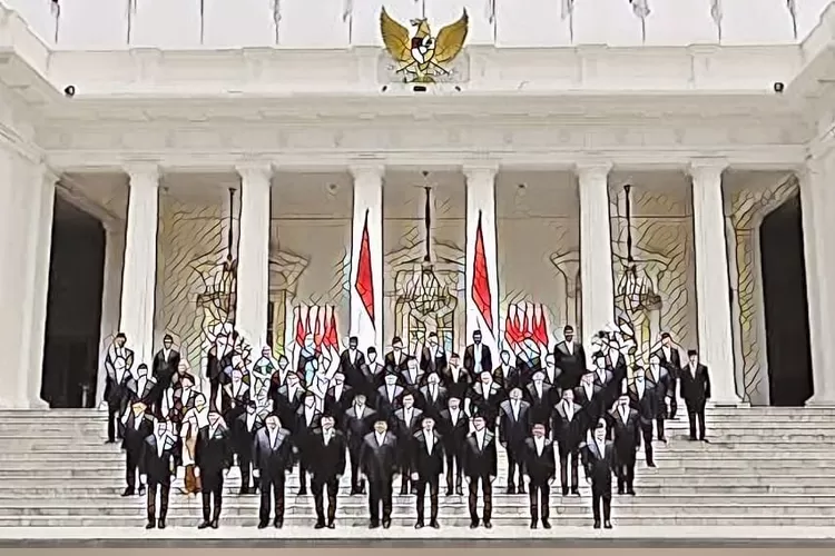 Ilustrasi. Presiden Prabowo Subianto dan Wakil Presiden Gibran Rakabuming Raka melakukan foto bersama jajaran Kabinet Merah Putih.