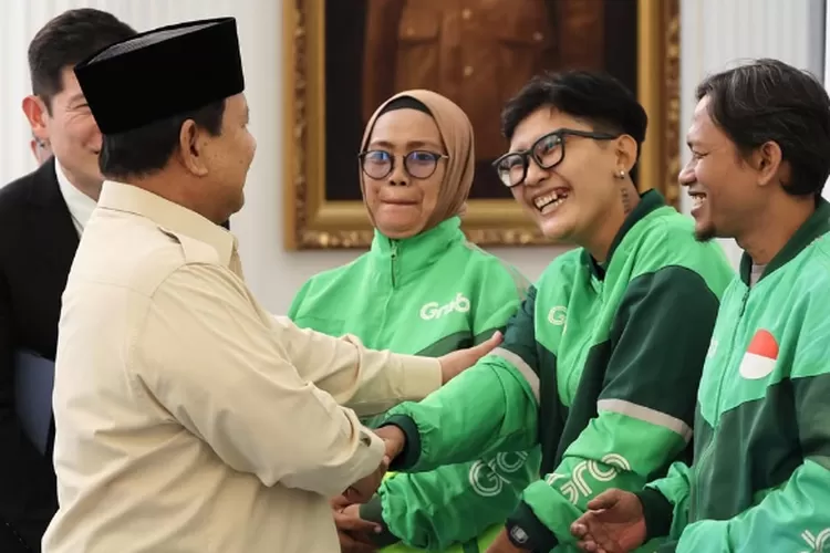 Grab beri THR bagi mitra pengemudi! Cek syarat penerima bonus dan program apresiasi lain yang bisa dinikmati driver. (UlasBandung.com /  Tim Media Presiden)