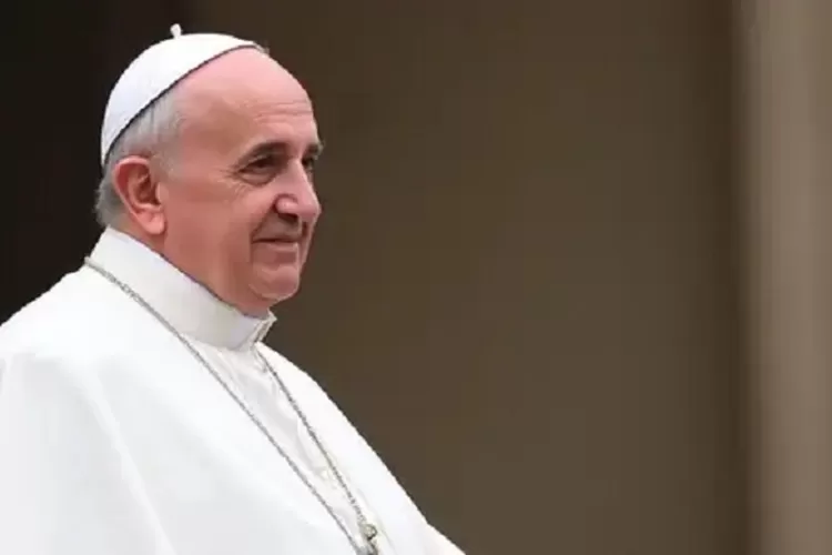 Profil lengkap Kardinal kevin Farrell yang memegang peran kunci dalam transisi Gereja Katolik menuju pemilihan Paus baru. (HukamaNews.com / Dok. AFP)