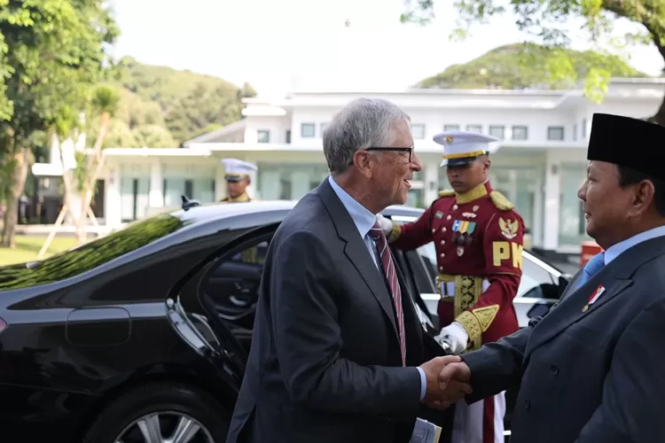 Bill Gates kunjungi Istana Merdeka disambut hangat Prabowo bahas kolaborasi strategis untuk masa depan Indonesia. (HukamaNews.com / Dok. Promedia)