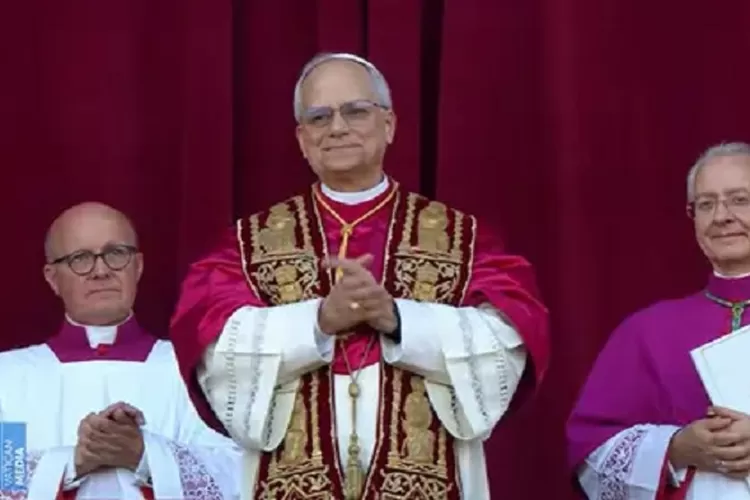 Robert Francis Prevost terpilih sebagai Paus Leo XIV, pemimpin baru Gereja Katolik dengan visi damai dan inklusif. (HukamaNews.com / Dok.Vatican News)