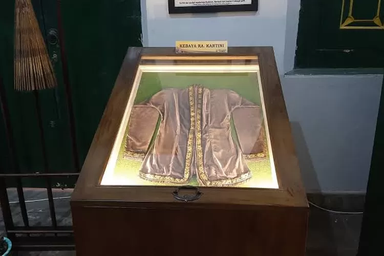 Kebaya RA Kartini akan diboyong ke Museum Nasional Indonesia, Senin (20/5) (Elizabeth Widowati )