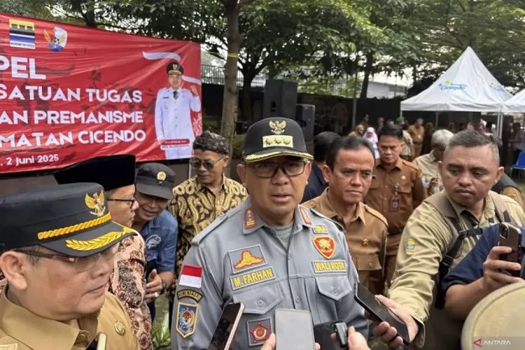 Aturan jam malam pelajar diberlakukan di Bandung, siswa dilarang keluar malam kecuali untuk alasan penting dan darurat. (HukamaNews.com / Antara News)