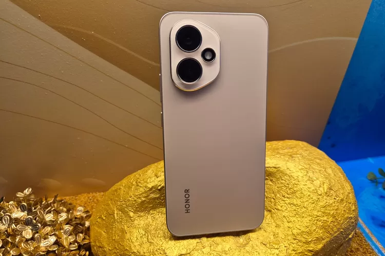 HONOR 400 rilis di Indonesia, bawa fitur AI ubah foto jadi video dan kamera 200MP, pre-order mulai 3 Juli 2025 sekarang juga. (HukamaNews.com / Honor)