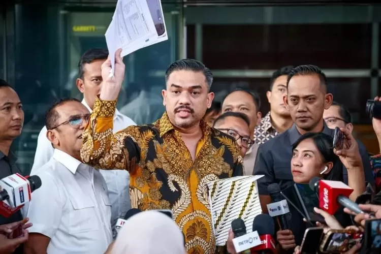 Menteri UMKM klarifikasi ke KPK, pastikan perjalanan istri dibiayai sendiri tanpa dana negara atau bantuan pihak lain. (HukamaNews.com / Instagram @maman.abdurrahman.st)