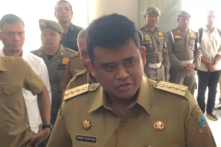 Kasus suap proyek jalan Sumut, lima tersangka ditahan, KPK belum panggil menantu Presiden Jokowi. (HukamaNews.com / Net)