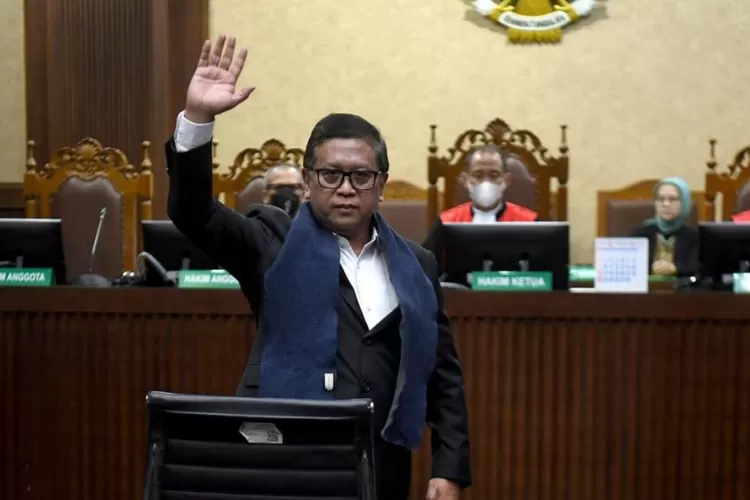 Pengadilan Tipikor Jakarta pada Jumat (25/7/2025) menjatuhkan vonis pidana 3 tahun 6 bulan penjara kepada Hasto Kristiyanto. (HukamaNews.com / Net)