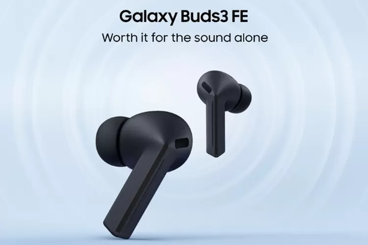Galaxy Buds 3 FE terbaru dengan desain modern dan fitur AI (HukamaNews.com / Samsung Newsroom)