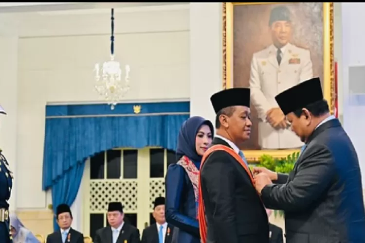 Menteri ESDM yang kerap bikin pernyataan kontroversi diganjar Bintang Mahaputera Adipurna oleh Prabowo (Ist)