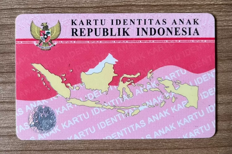 Ilustrasi. KTP Pink, dokumen resmi yang diperuntukkan bagi warga negara Indonesia berusia di bawah 17 tahun dan belum menikah.