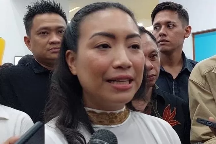 Rahayu Saraswati umumkan mundur dari DPR RI, disebut kandidat Menpora. (HukamaNews.com / Net)