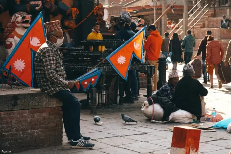 Massa Nepal protes fenomena nepo kids hingga jatuhkan Perdana Menteri. (HukamaNews.com / Unsplash.com/Pranish)