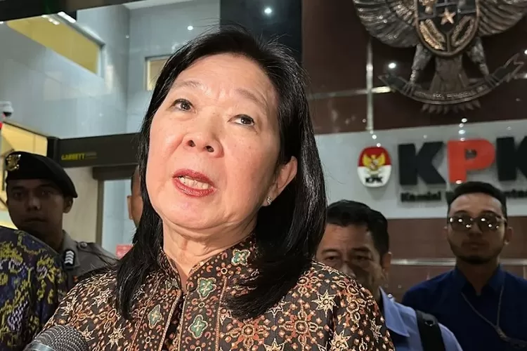 Filianingsih usai diperiksa KPK soal kasus dana CSR BI (HukamaNews.com / Antara)
