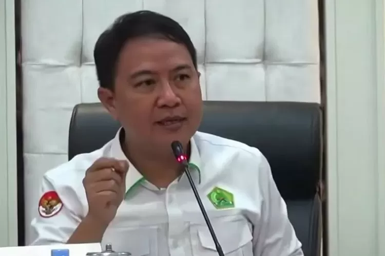 Dirjen PHU Kemenag Hilman Latief diperiksa KPK terkait kasus kuota haji. (HukamaNews.com / Antara)