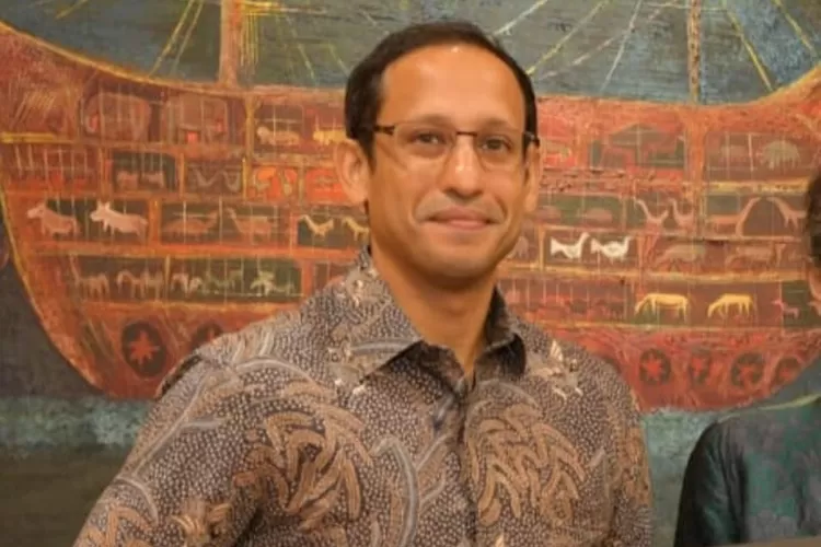 Mantan Mendikbudristek, Nadiem Makarim telah menjalani sidang perdana pra-peradilan dalam kasus dugaan korupsi pengadaan laptop Chromebook.