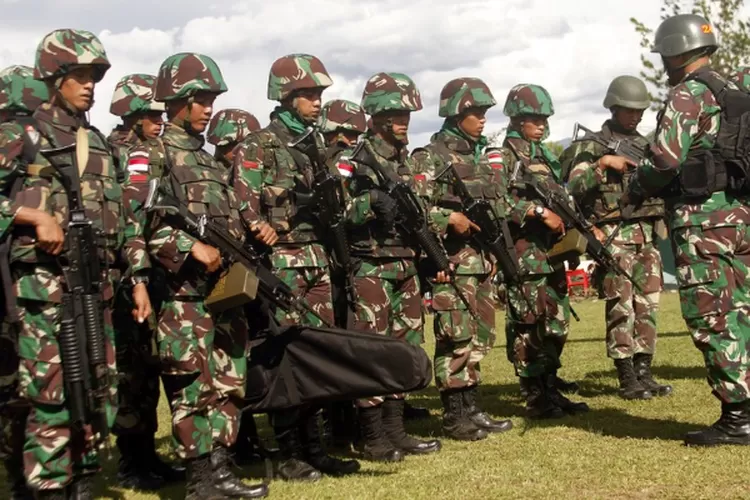 Pasukan TNI di Papua sukses merebut Kampung Soanggama dari kelompok separatis OPM. (HukamaNews.com / TNI)