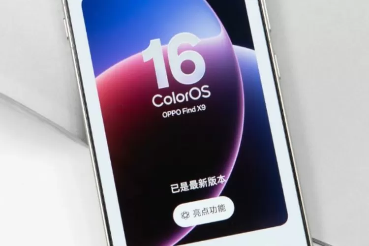 Tampilan antarmuka baru ColorOS 16 di Oppo Find X9 dengan desain alami dan fitur AI canggih. (HukamaNews.com / Oppo)