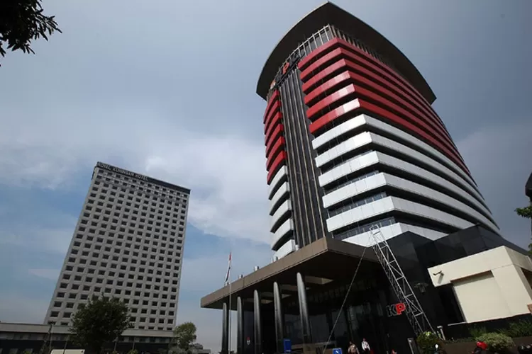Gedung KPK Jakarta saat konferensi pers kasus korupsi di BUMN. (HukamaNews.com / Net)