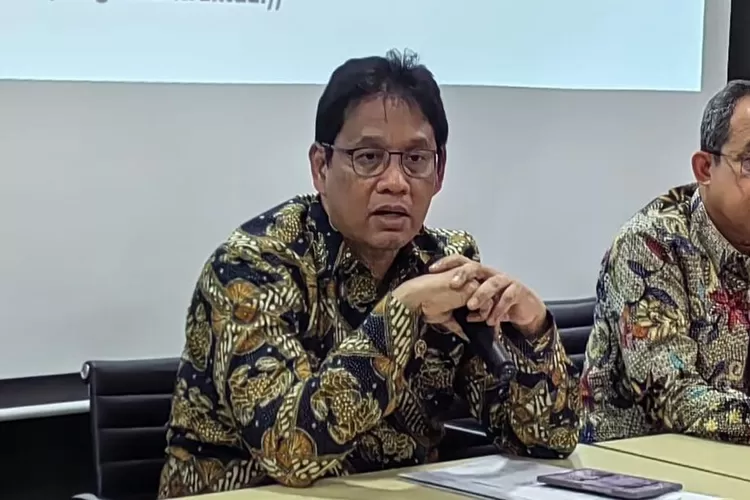 Purbaya Yudhi Sadewa beri keterangan soal penggeledahan Bea Cukai oleh Kejagung. (HukamaNews.com / Net)