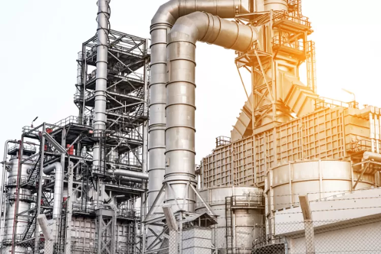 Ilustrasi pompa minyak bumi di tengah pelemahan harga minyak dunia. (HukamaNews.com / Canva)