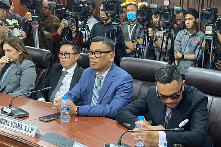 Sidang MKD DPR RI tetapkan Sahroni dkk tetap menjadi anggota DPR 2024&ndash;2029. (HukamaNews.com / Antara)