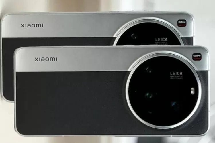 Tampilan modul kamera dan desain Xiaomi 17 Ultra terbaru. (HukamaNews.com / Xiaomi)