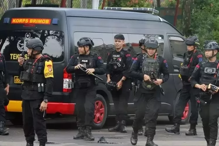 Personel Brimob mengikuti latihan misi perdamaian PBB. (HukamaNews.com / Tribata)