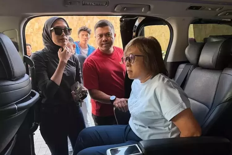 Penangkapan buronan narkoba Dewi Astutik oleh BNN di Sihanoukville Kamboja. (HukamaNews.com / BNN)