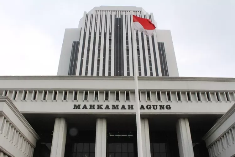 Gedung Mahkamah Agung terkait putusan kasasi kasus limbah B3 PT AJP Gas. (HukamaNews.com / MA)