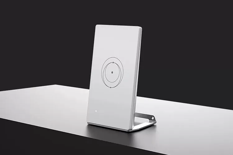 Starlink Router Mini sebagai pengganti router generasi pertama dengan dukungan Wi-Fi 6 dan sinyal stabil. (HukamaNews.com / Jagat Review)