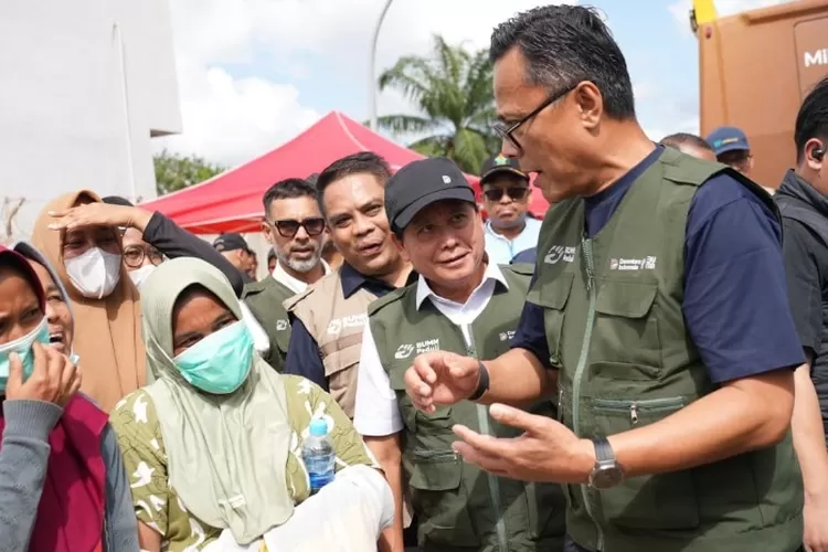 Danantara Indonesia bersama Badan Pengaturan Badan Usaha Milik Negara (BP BUMN) mengerahkan dukungan 109 armada truk pembawa bantuan kemanusiaan di Sumatera (HukamaNews.com /  (Dok.&nbsp;Danantara))