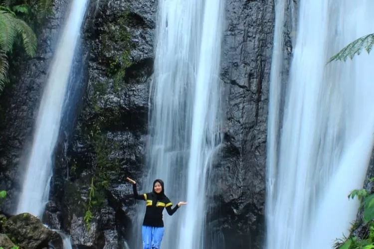 Pemandangan Curug Tebing yang  bisa nyegerin  (Tangkap Layar Isntagram/@bogorkotahijau)