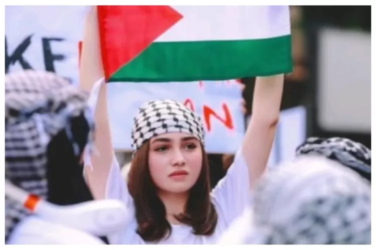 Syifa Hadju Ikut Aksi Bela Palestina Di Jakarta, Netizen: Kirain Cewek ...