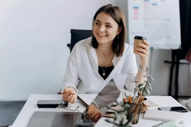 Ilustrasi  Peruntungan horoskop Shio Naga Jumat 2 Februari 2024, cobalah untuk mengelola situasi dengan humor (pexel/Mikail Nilov)