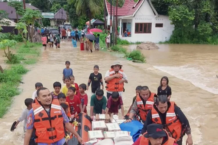 BNI menyalurkan bantuan tanggap darurat bagi korban banjir dan longsor di Sumbar&ndash;Sumut serta terus memantau kebutuhan pemulihan masyarakat.