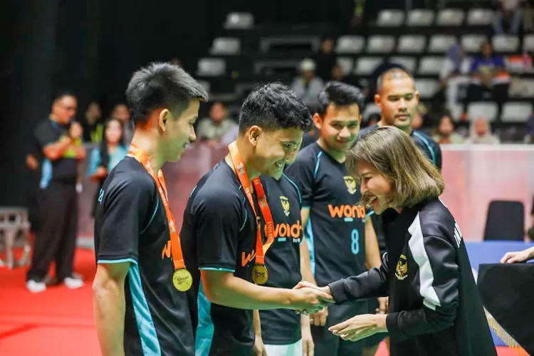 BrightUp Cup 2025 Pecah! Jojo&ndash;Ginting Buat Kejutan Ajak Penonton Ikut Bermain