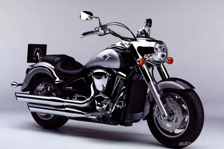 Kawasaki Vn Vulcan Vs Harley Davidson Fxdr Mana Motor Cruiser