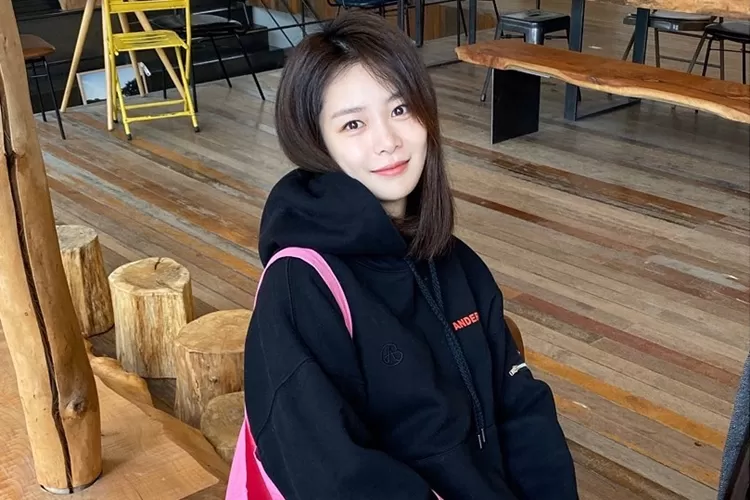 Profil Song Da Eun, aktris drakor yang digosipkan dekat dengan Jimin BTS (Instagram @da.eun.da.eun)