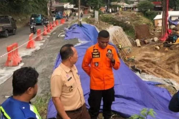 Wakil Wali Kota Bogor Minta Penanganan Longsor Jalan Raya Batutulis ...