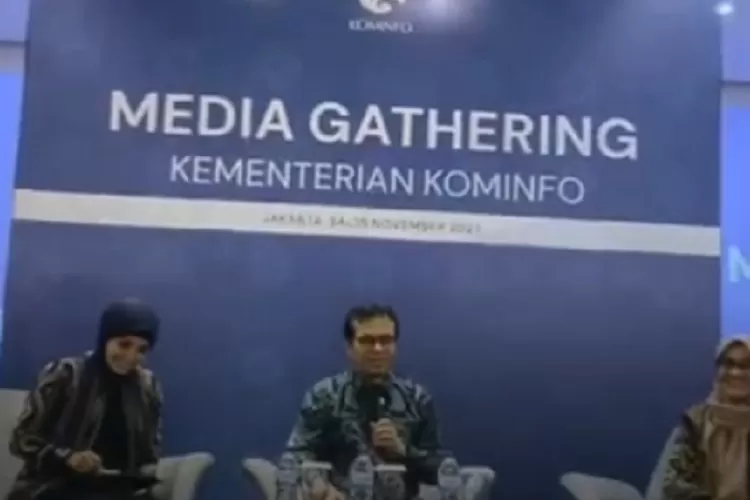 Tak Hanya Bangun Insfrastruktur Di Wilayah 3T, Bakti Kominfo Lakukan ...